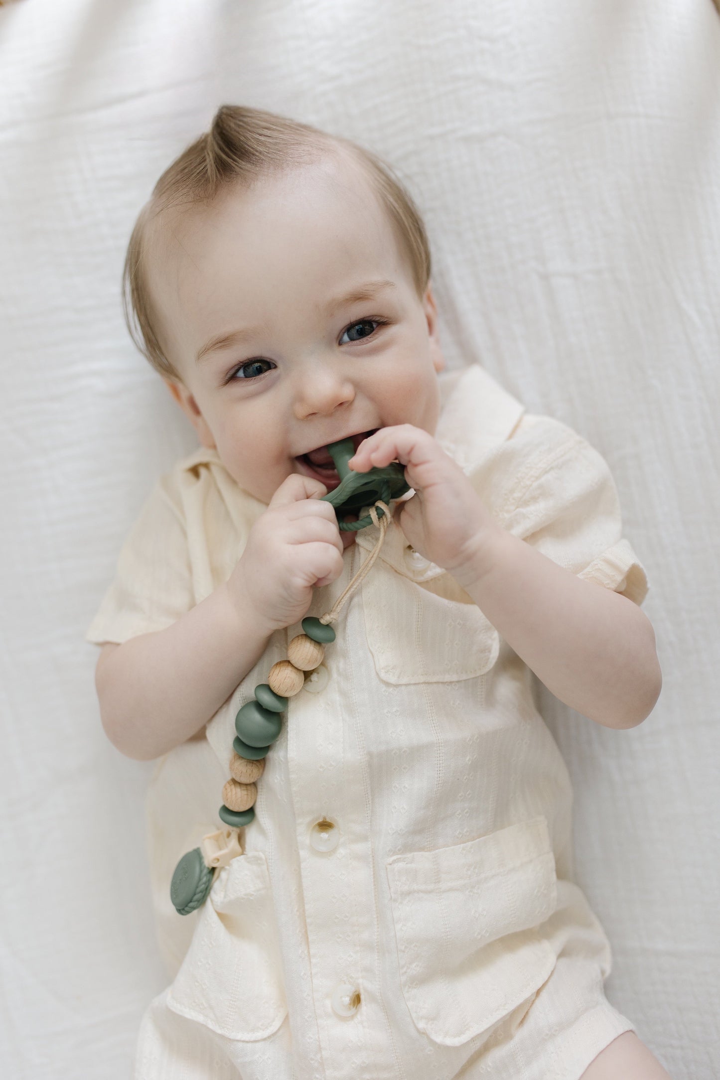 Round Shape Silicone Pacifier set of 2