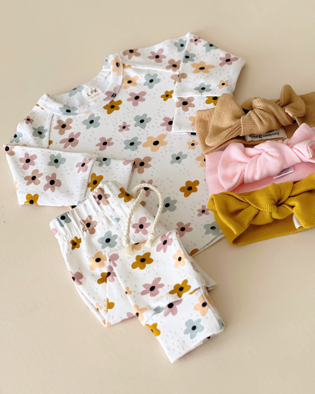 Floral Lounge Set