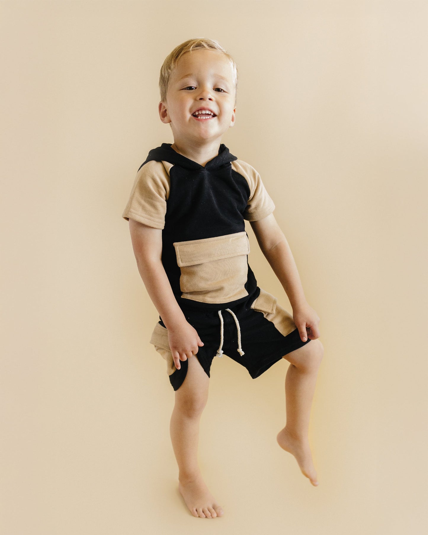 Cargo Shorts Set | Black & Tan