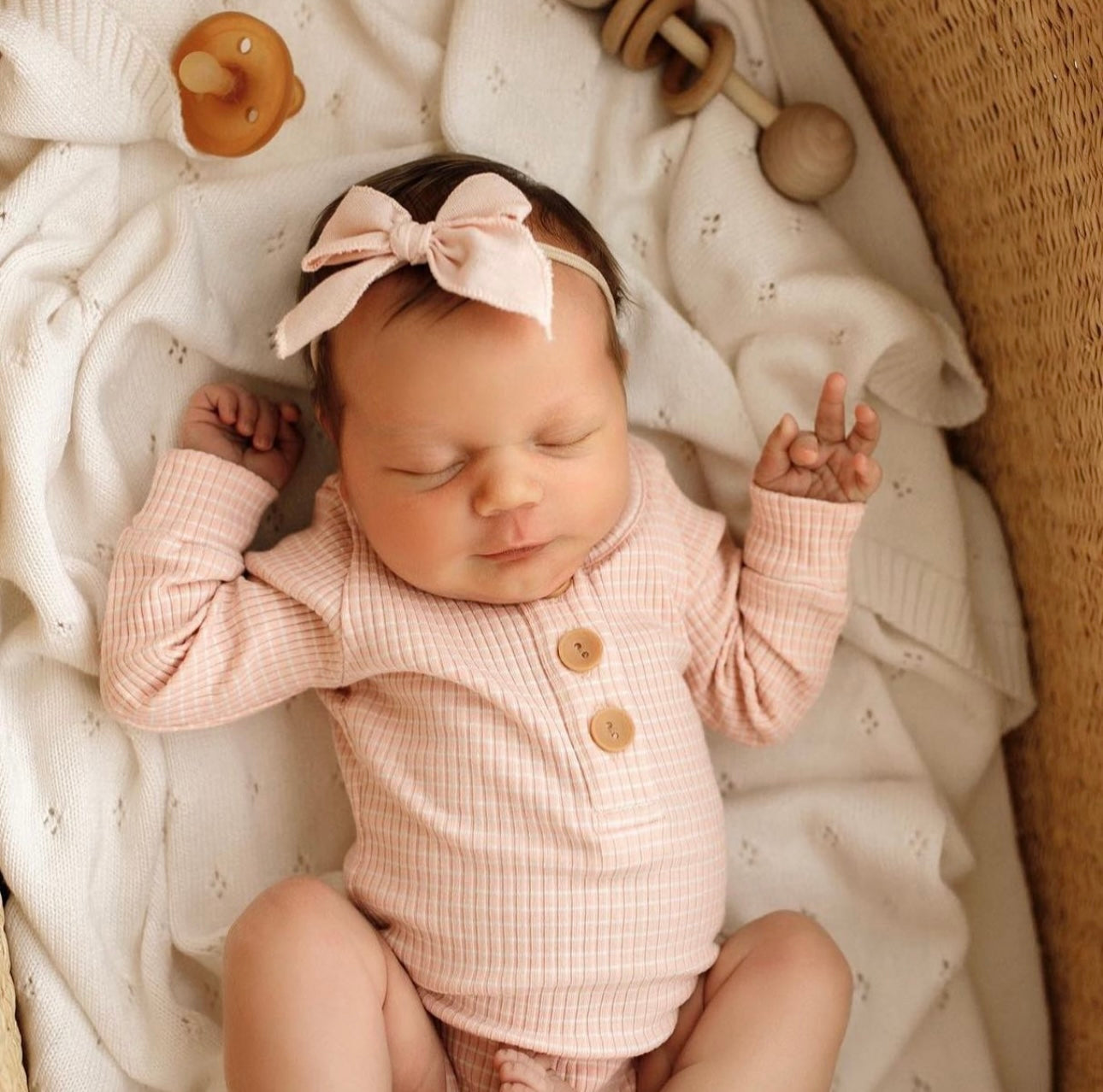Blush Edged Bow