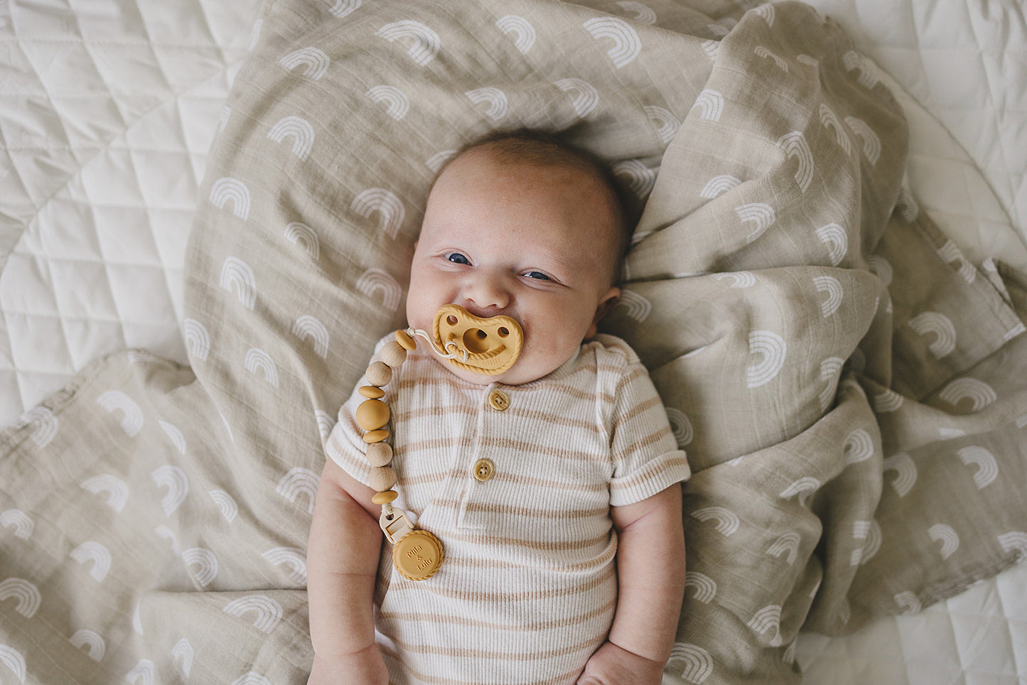 Round Shape Silicone Pacifier set of 2