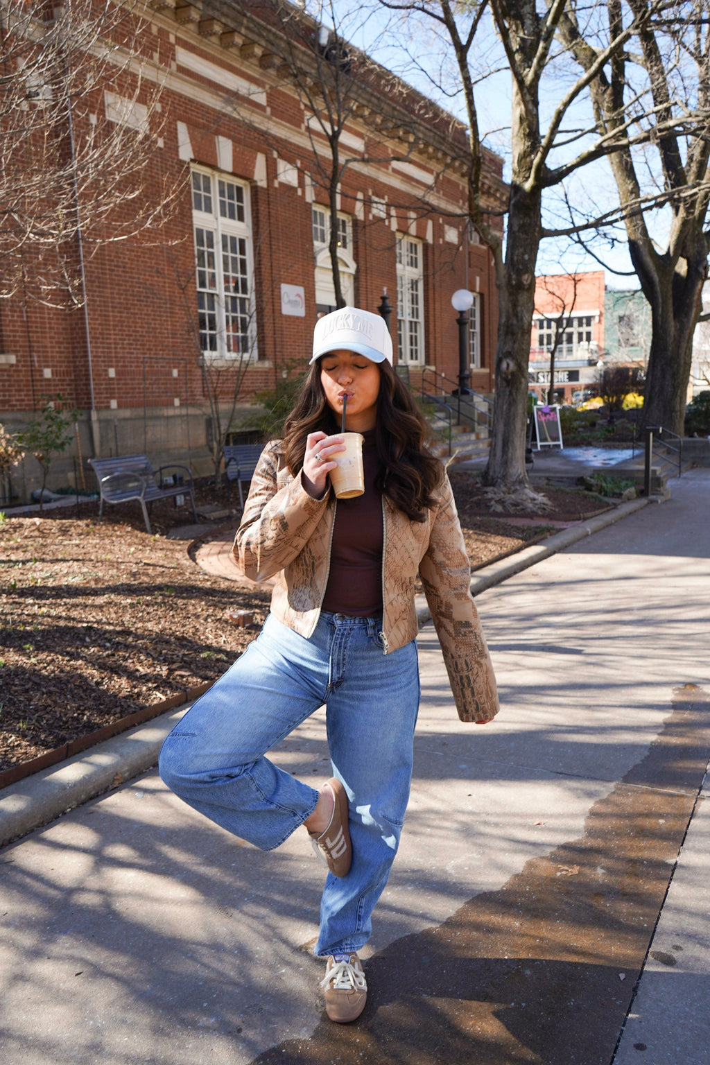 Lucky Me - Denim Vintage Trucker Hat