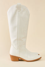 Shania White Cowboy Boots