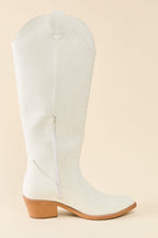 Shania White Cowboy Boots