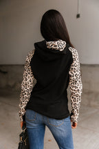 Sweatshirt - Spotted Abroad
