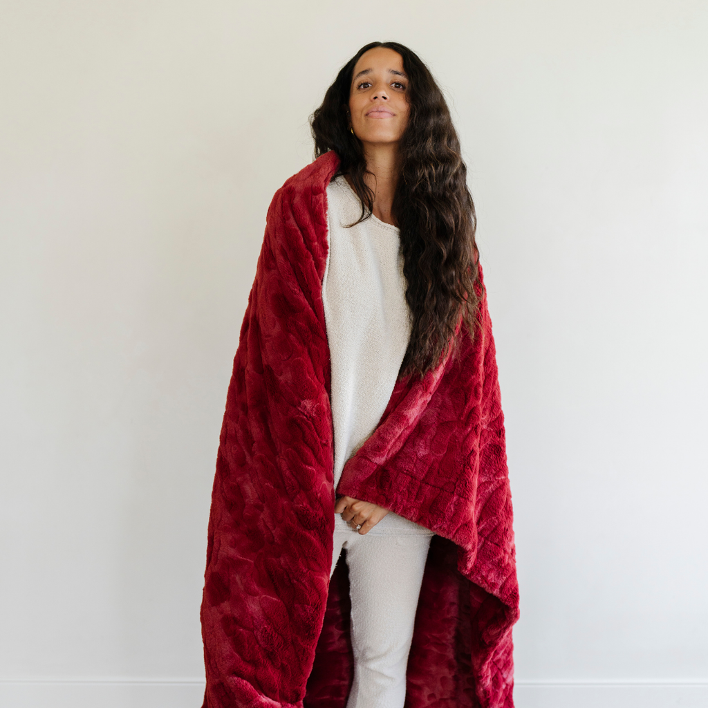 PATTERNED FAUX FUR XL THROW BLANKETS
