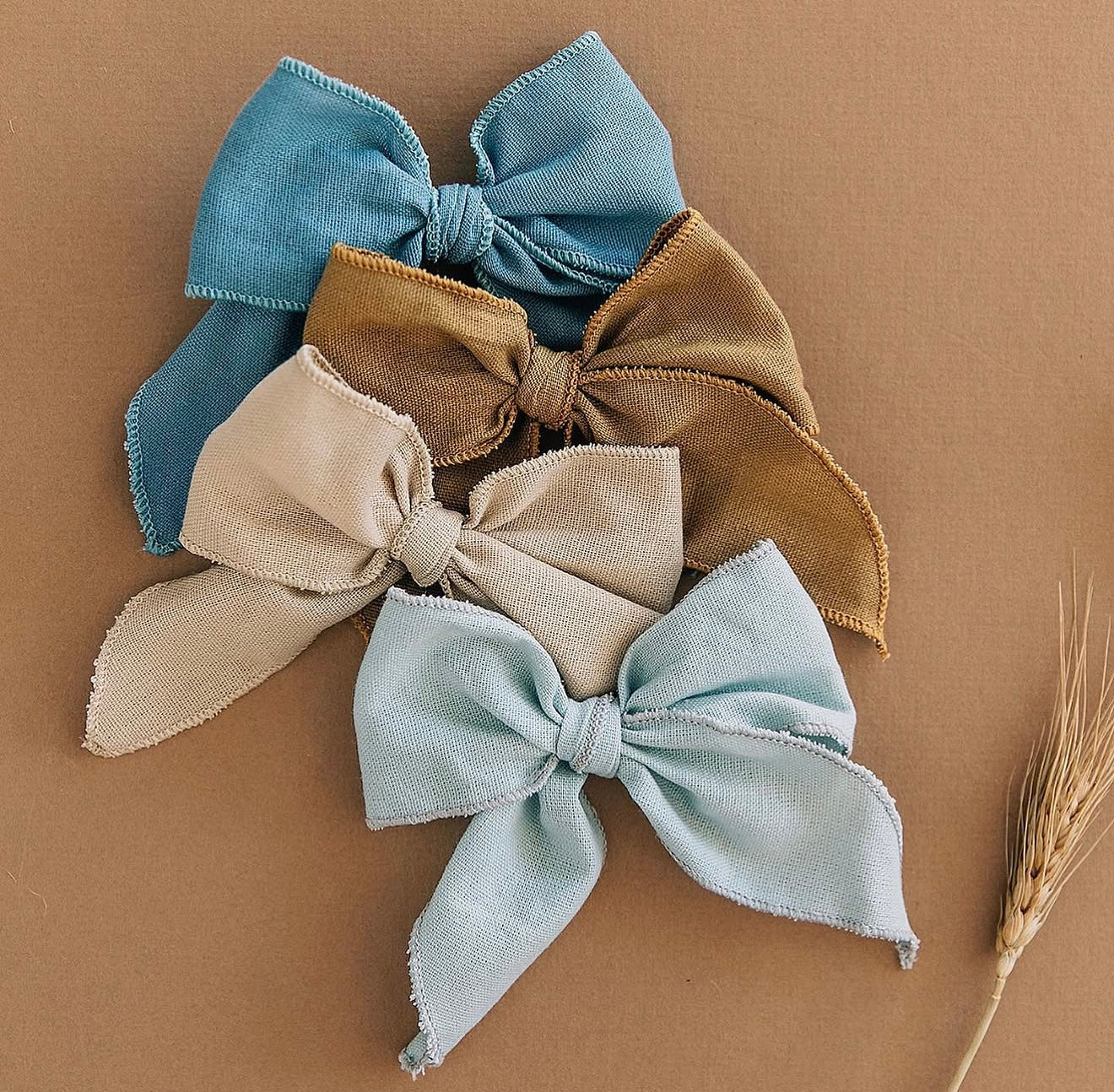 Oversized Ocean Bow
