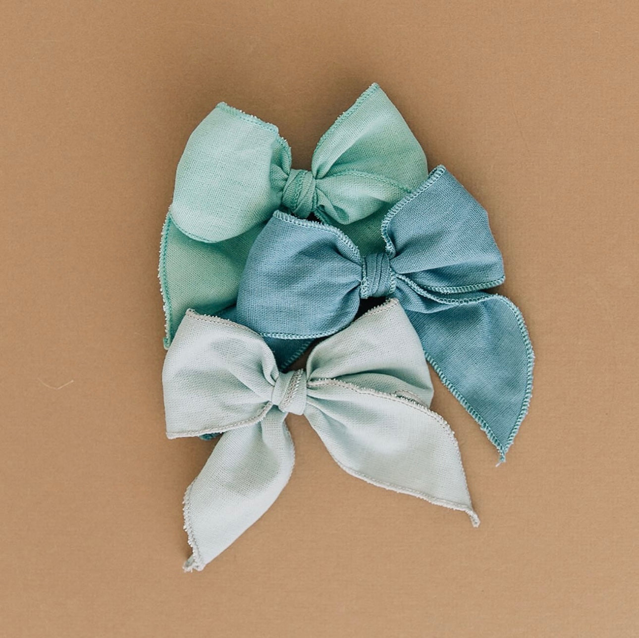 Seafoam Oversized Bow
