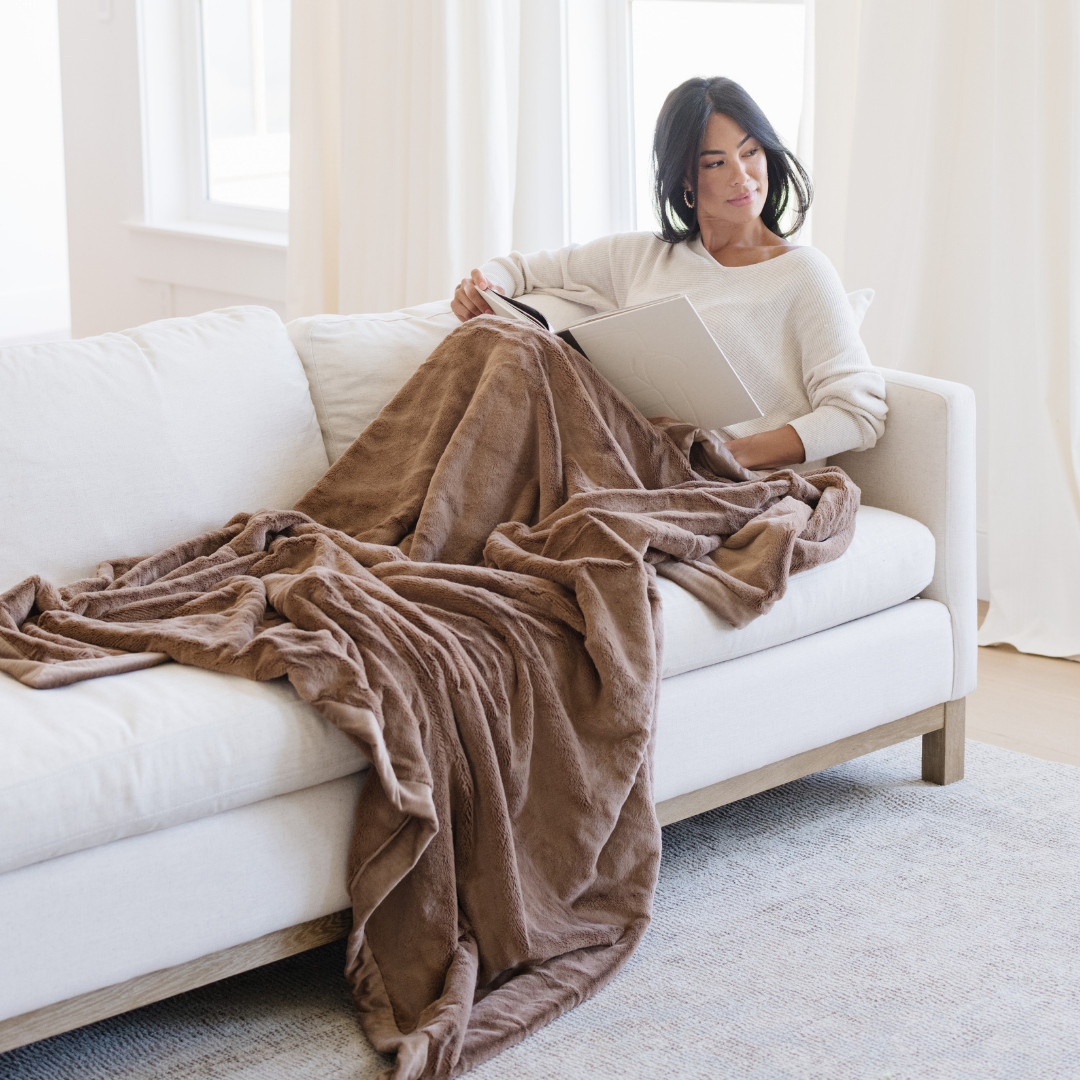 LUSH XL BLANKETS