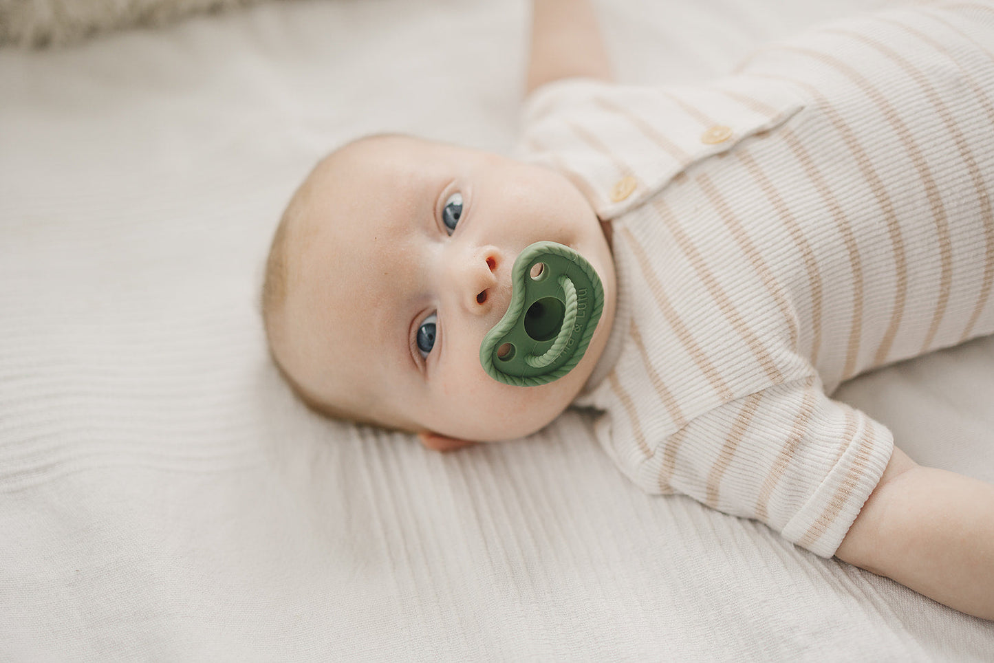 Round Shape Silicone Pacifier set of 2