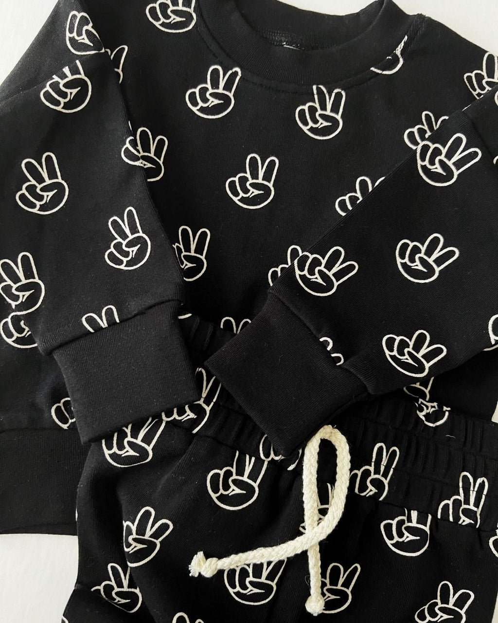 Good Vibes Jogger Set